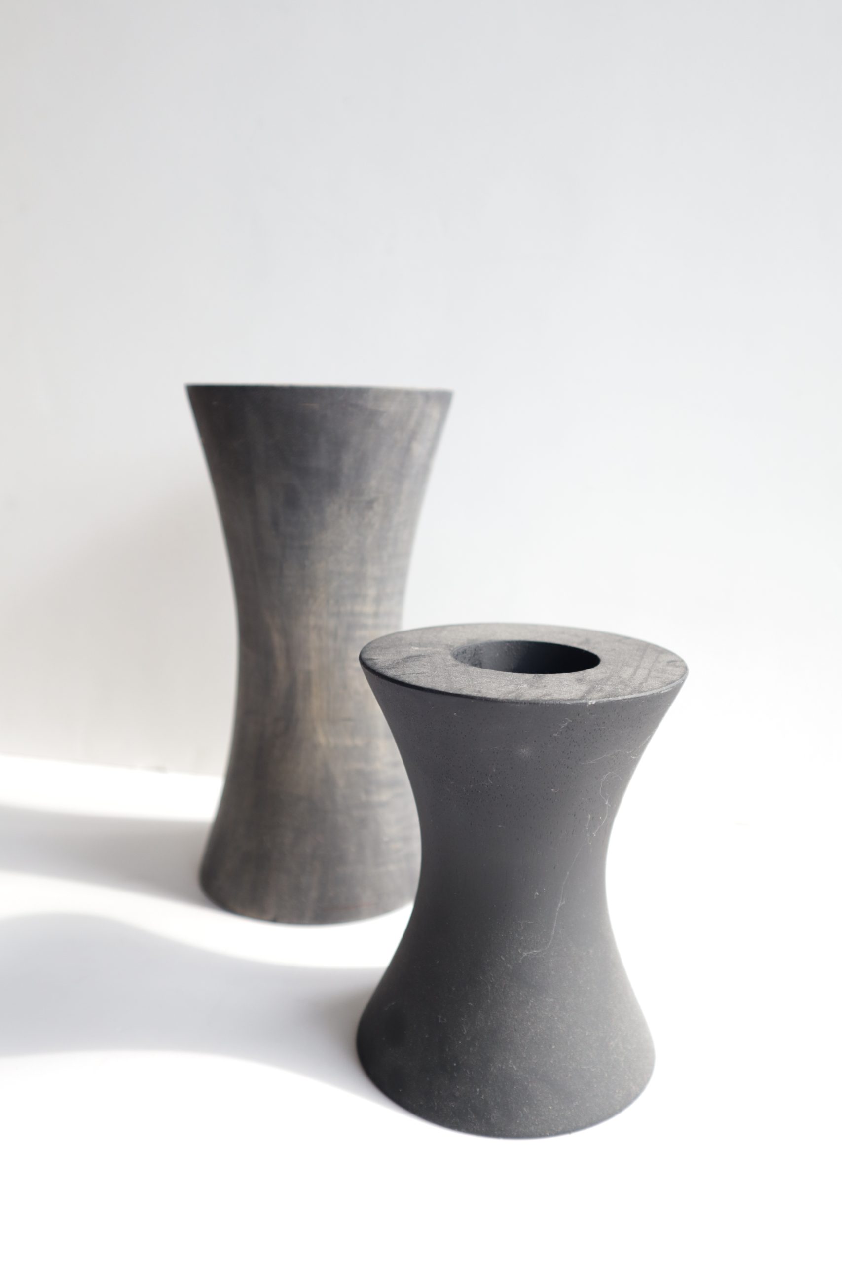 Svelte Flare Mango Wood Vase L BLACK