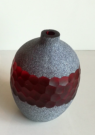 Glass Rounded Vase Red S