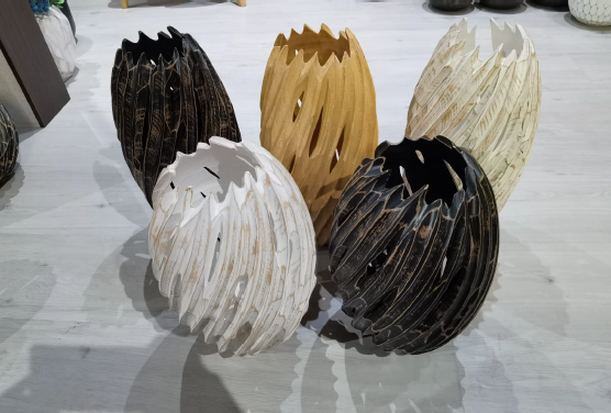 Ripple Mango Wood Oval Vase White/ Black/ Oak L