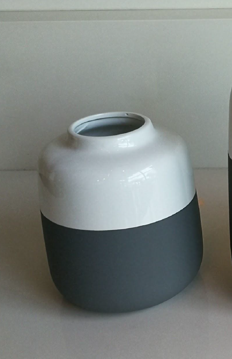 Monochromatic Elegance Vase S
