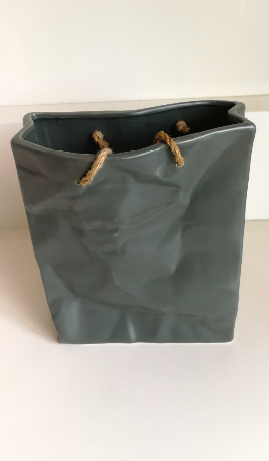 Geometric Carrier Vase DARK/LIGHT GREY
